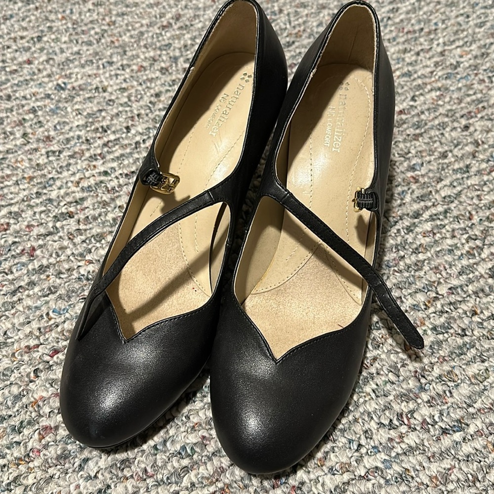 Naturalizer N5 Comfort heels